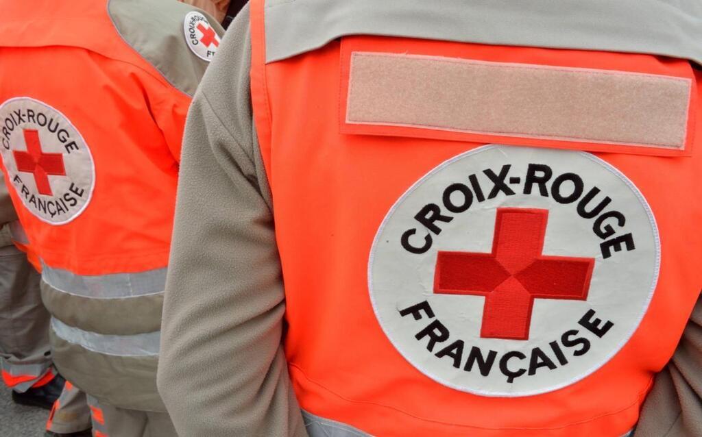 N°16 Volontaires à la Croix Rouge par RCF Sarthe Service Civique  N°16 Volontaires à la Croix Rouge par RCF Sarthe