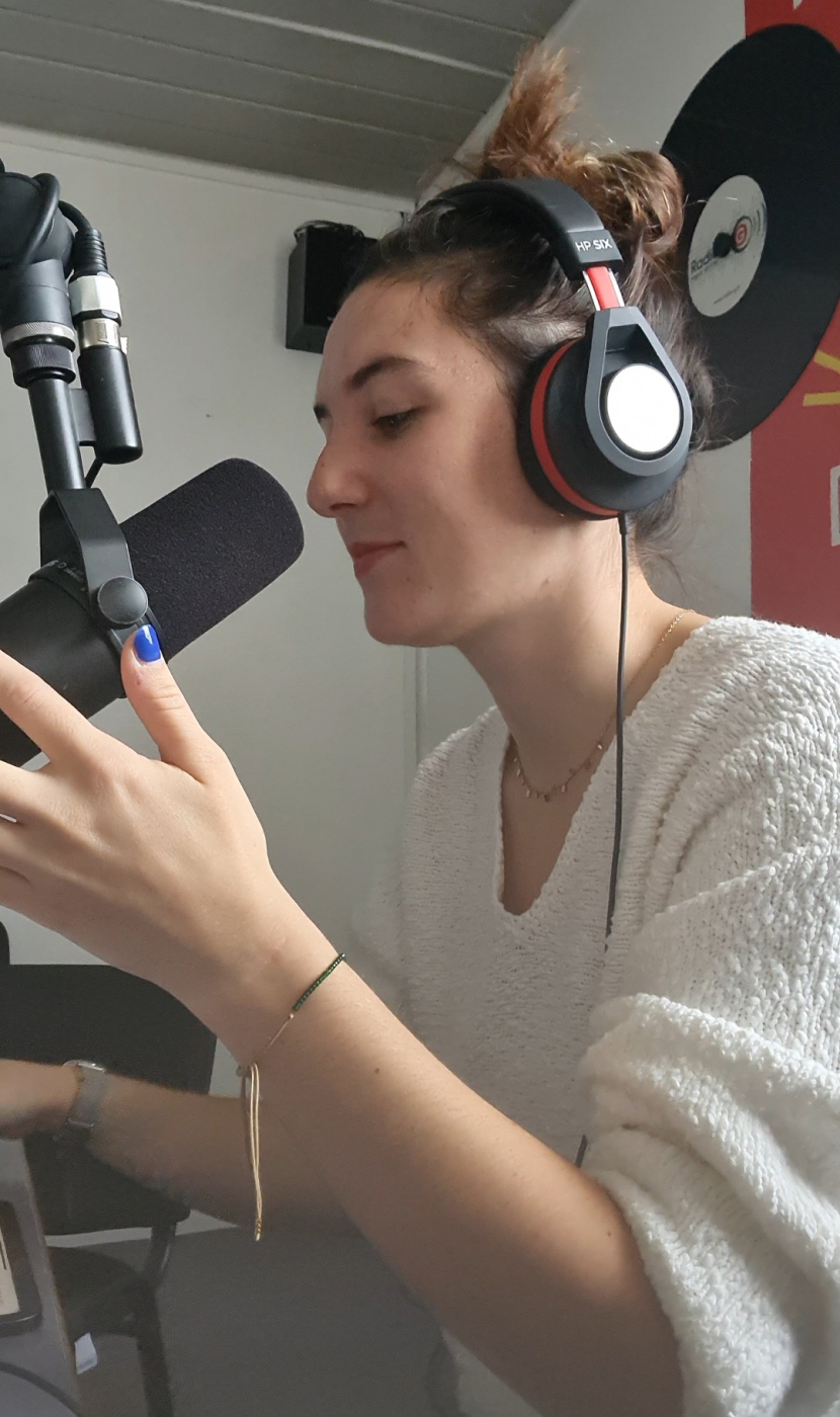 La Story de Junior - La rentrée La Story de Junior La Story de Junior - La rentrée