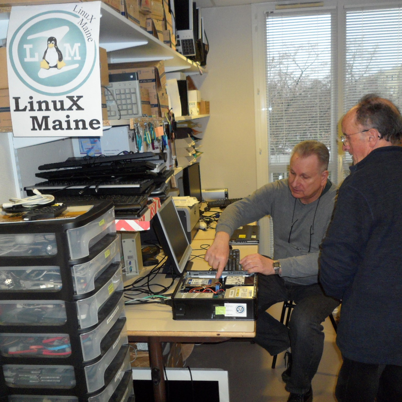 Penser Local - Linux Maine Penser Local Penser Local - Linux Maine